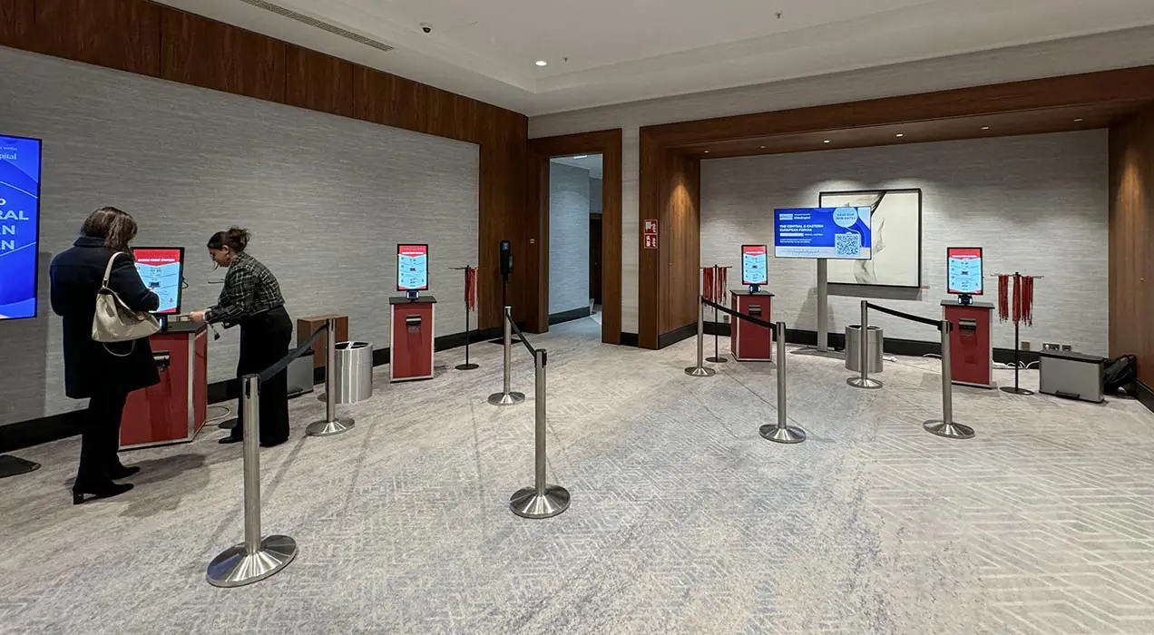 People using a PrintPod