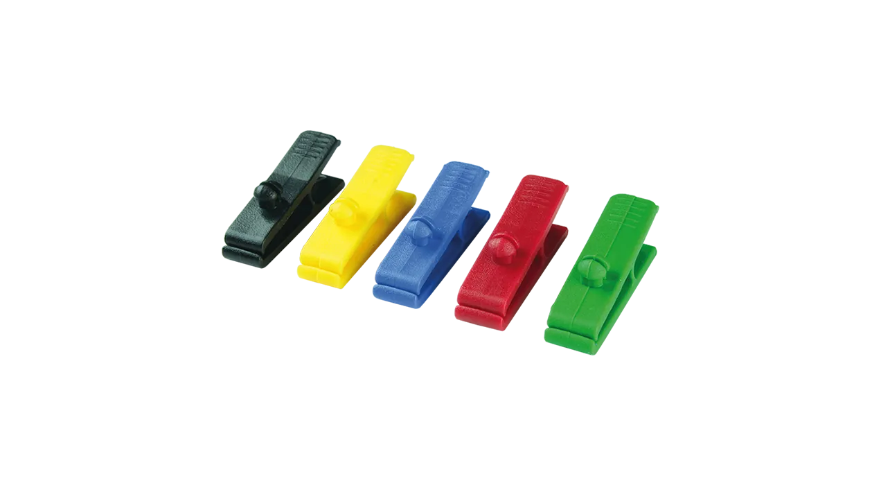 Plastic swivel clips